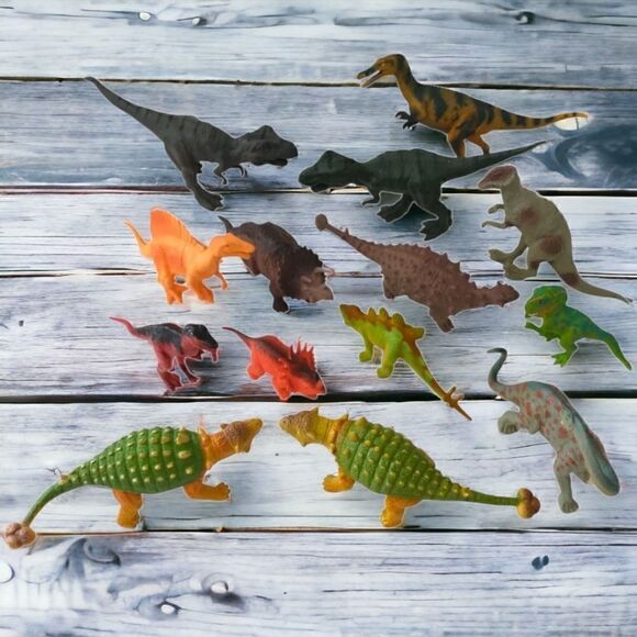 Dinosaurs Lot 14 Play Hard Plastic Vintage to Now Dinos Some Geoworld Safari Ltd - Picture 14 of 16